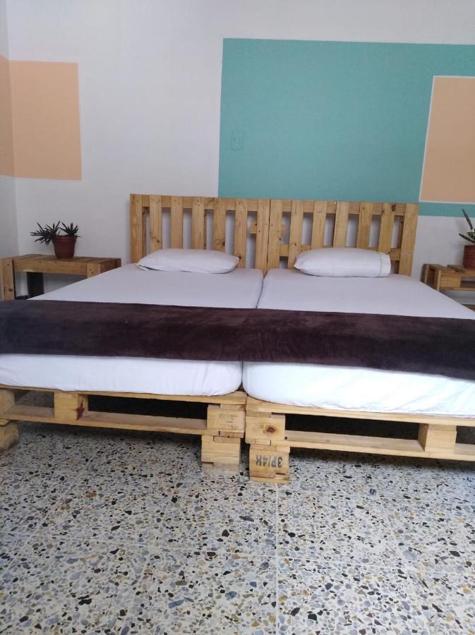 Hostal Rich 麦德林 外观 照片