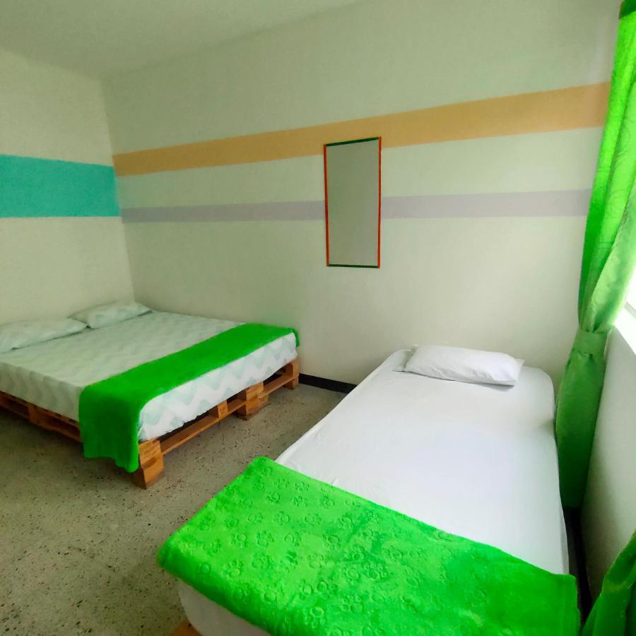 Hostal Rich 麦德林 外观 照片