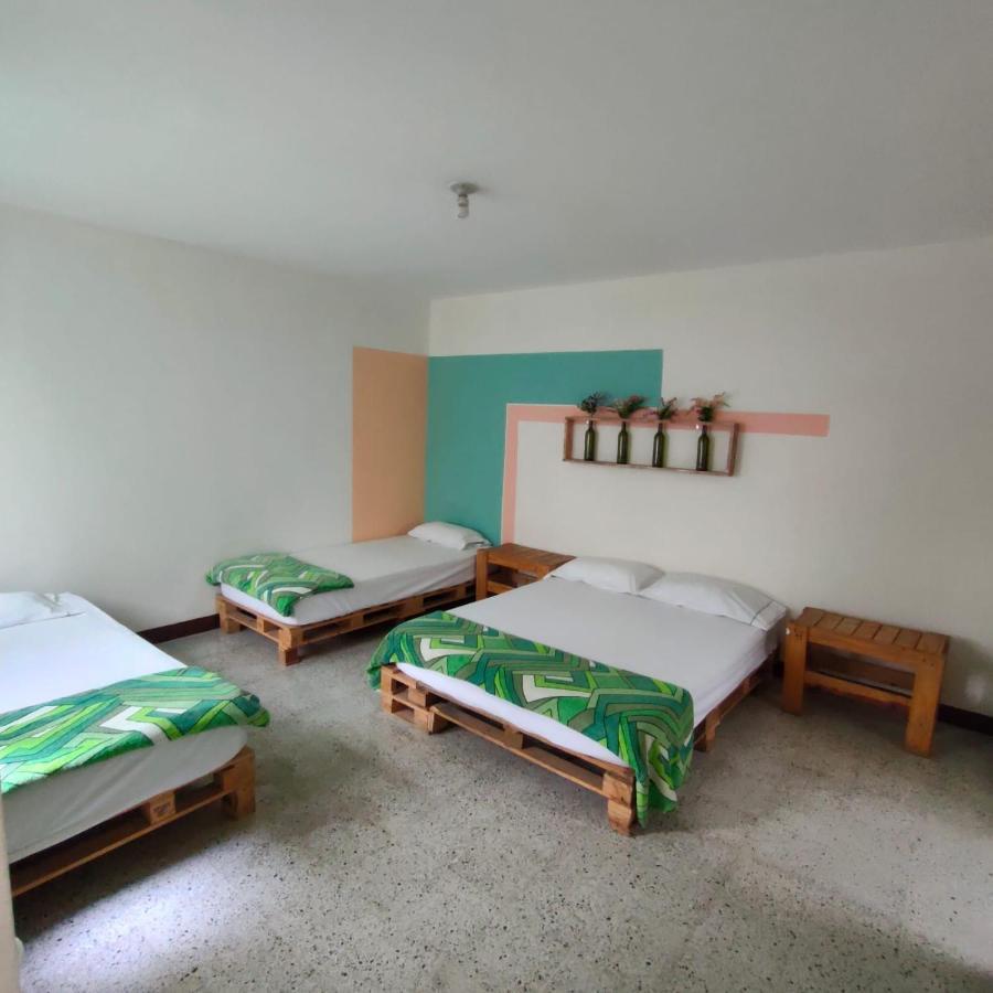Hostal Rich 麦德林 外观 照片