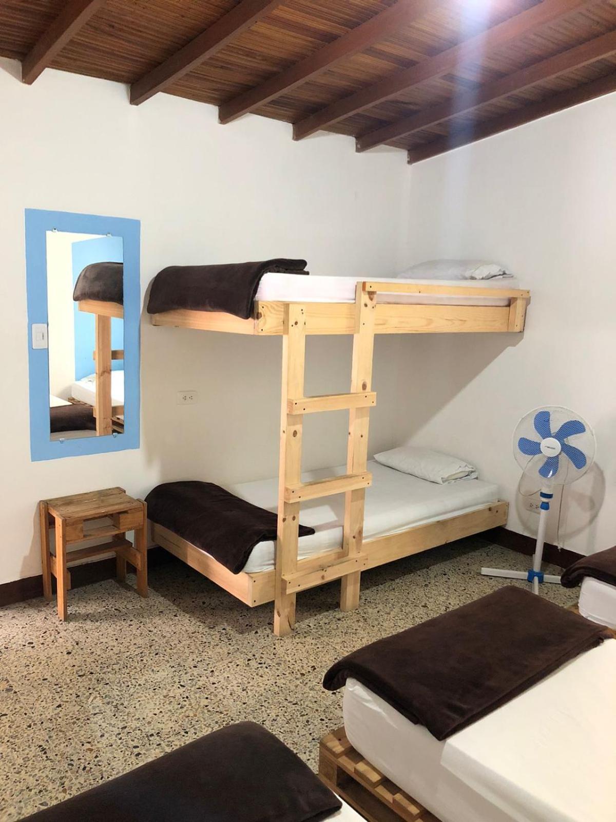 Hostal Rich 麦德林 外观 照片