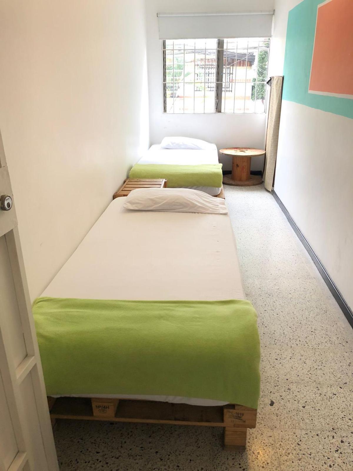 Hostal Rich 麦德林 外观 照片
