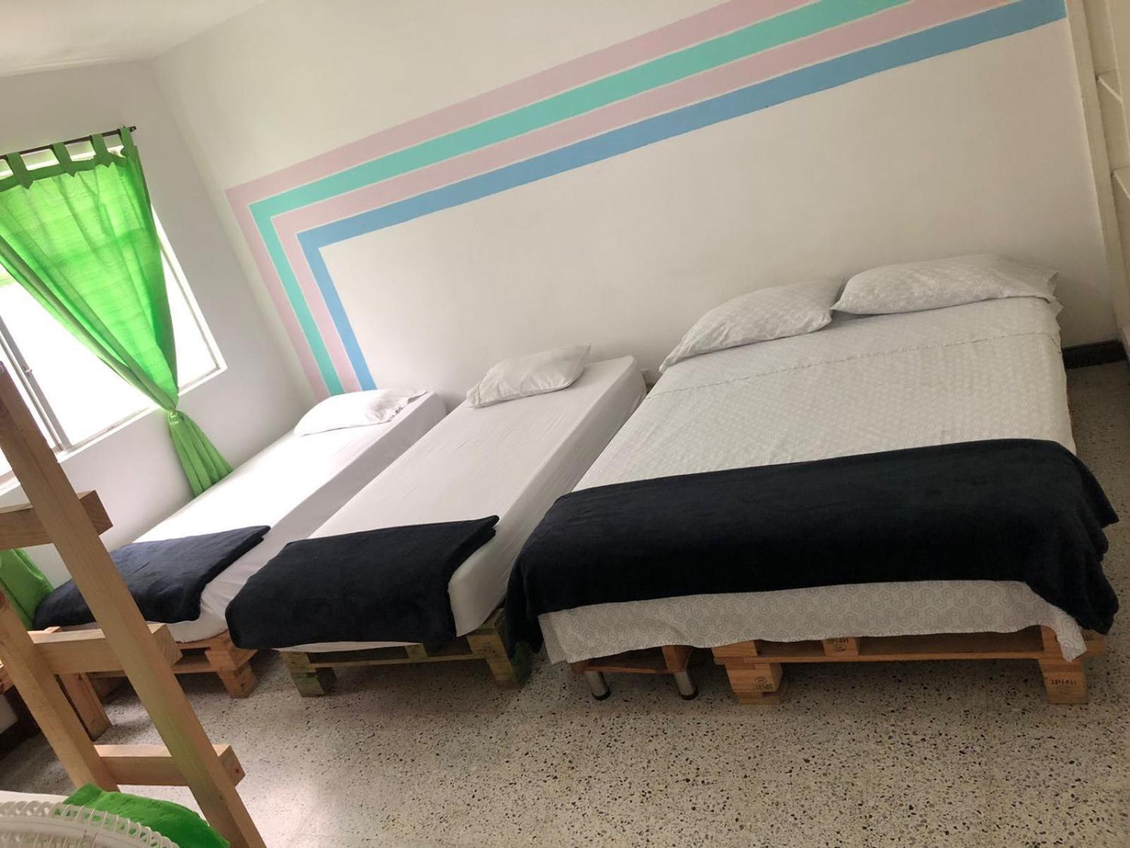 Hostal Rich 麦德林 外观 照片