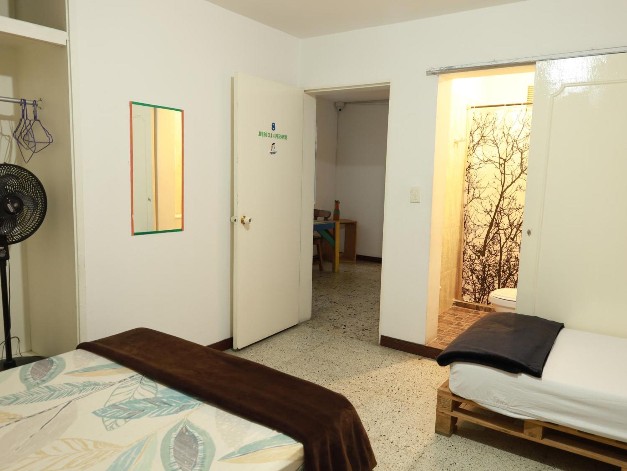 Hostal Rich 麦德林 外观 照片
