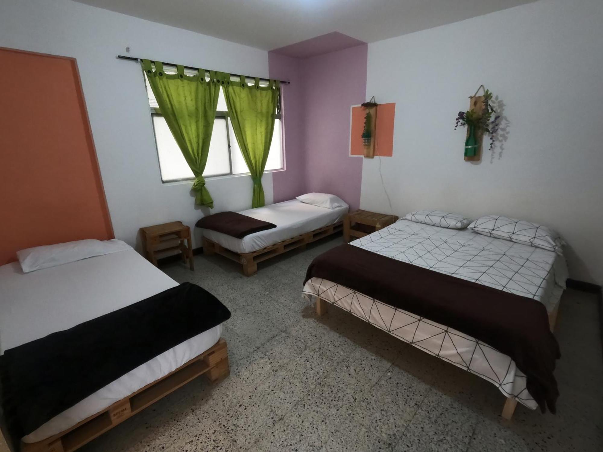 Hostal Rich 麦德林 外观 照片