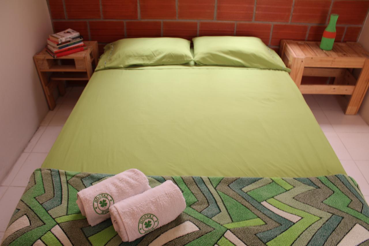 Hostal Rich 麦德林 外观 照片