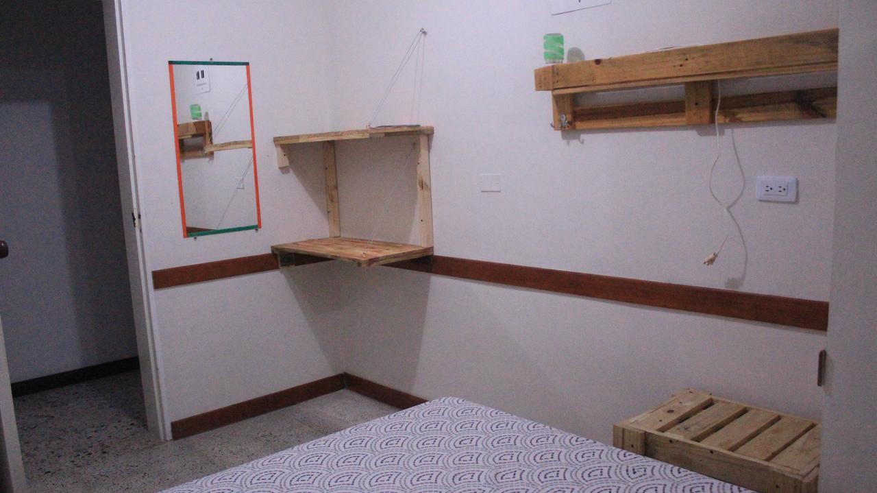 Hostal Rich 麦德林 外观 照片
